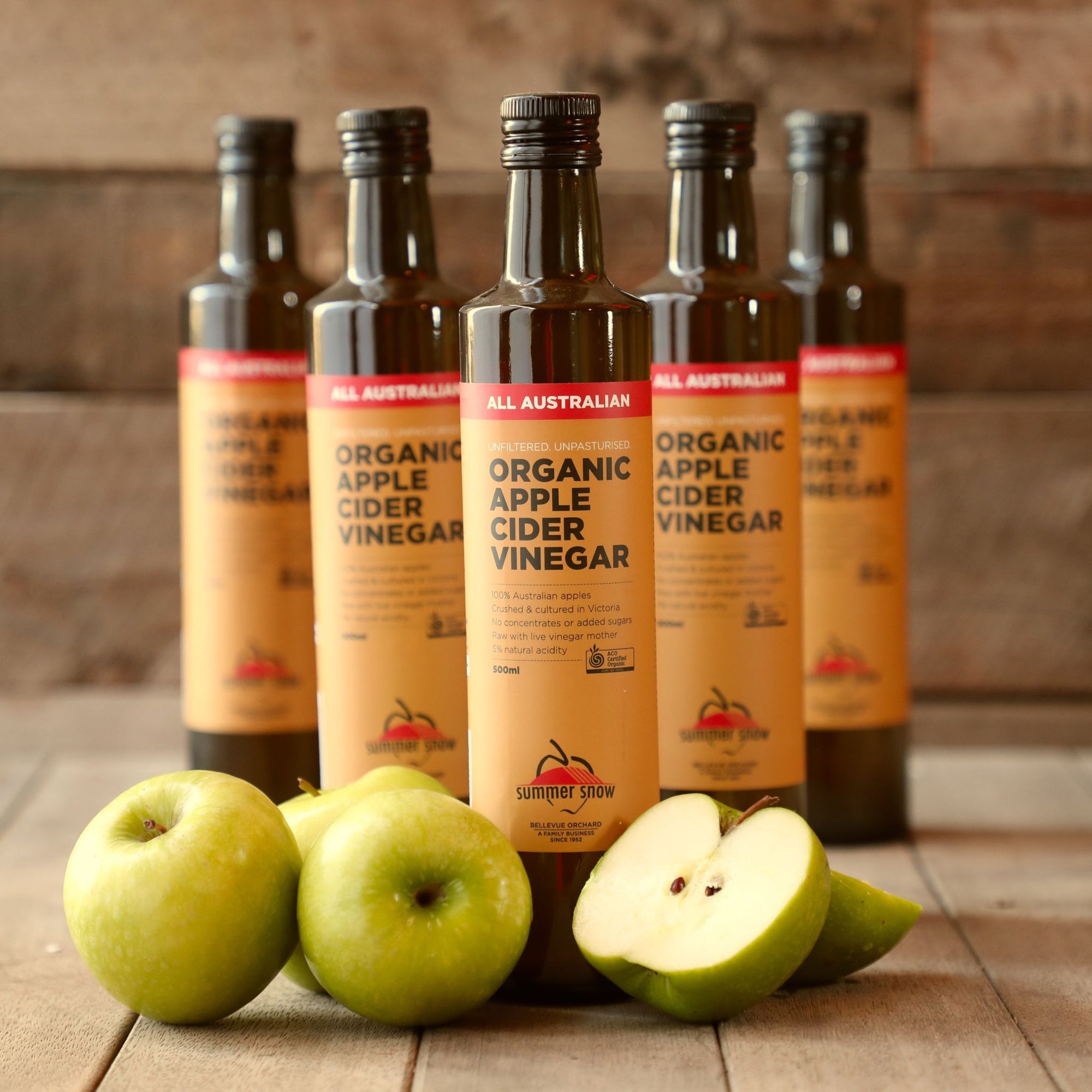 https://summersnowjuice.com.au/cdn/shop/products/summer-snow-juice-organic-apple-cider-vinegar_2000x.jpg?v=1663206744